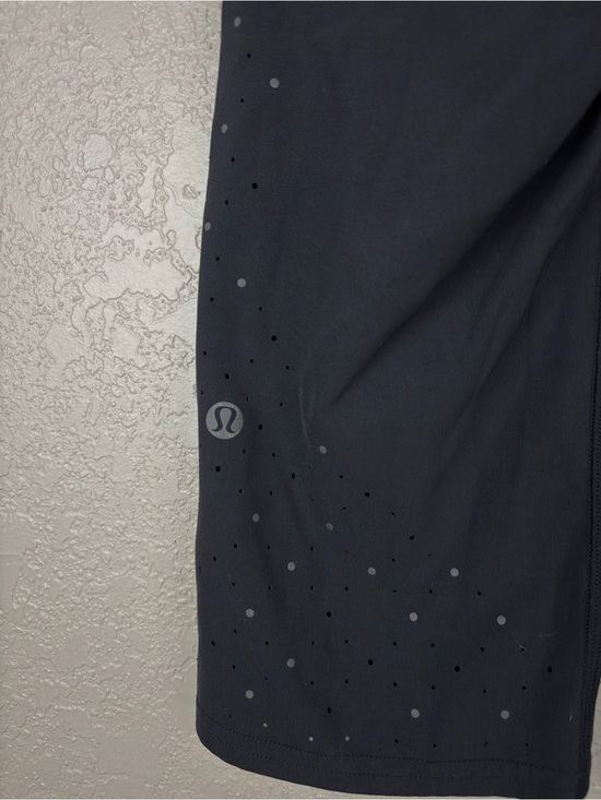 Lululemon To The Beat Crop 21\